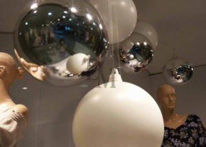 balloon window display