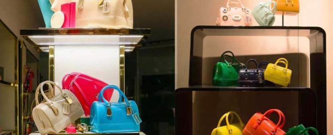handbag display stand