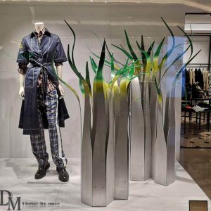 Visual merchandising luxury brands