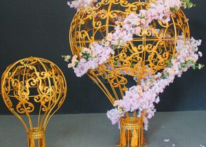 metal hot air balloon