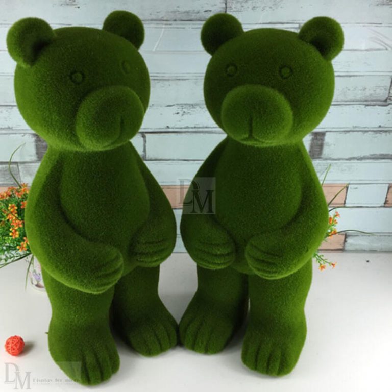 Flocking Resin Bear Figurines Statue DM Window Display